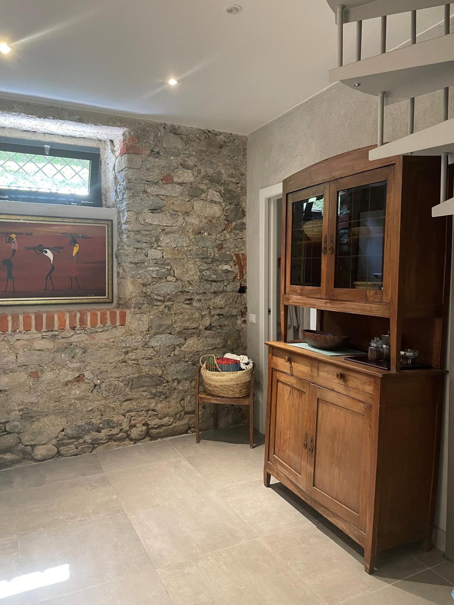Villa Bacchetta - Stone Cottage Oleggio Castello Ngoại thất bức ảnh